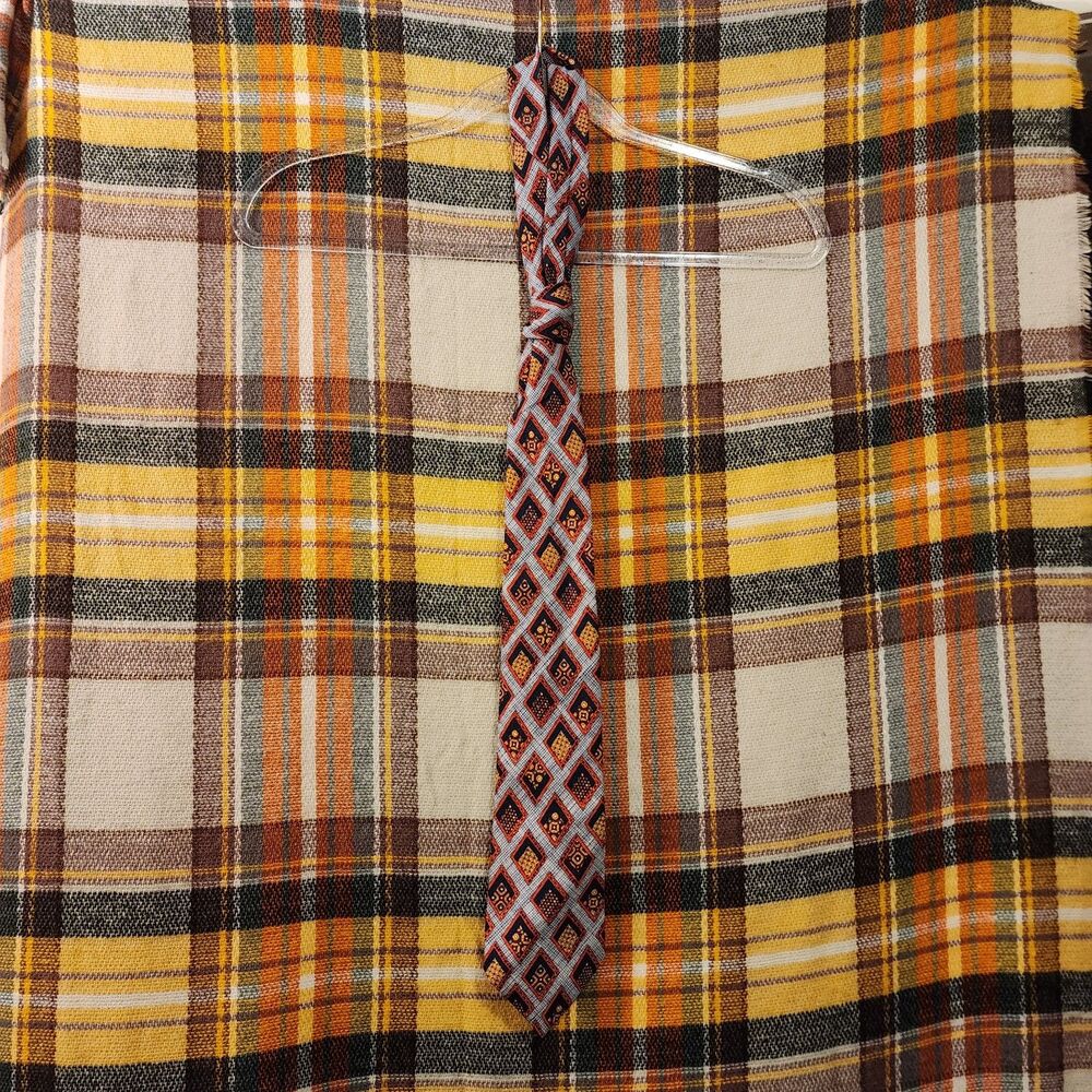 Vintage Michelsons of London Geometric Necktie.